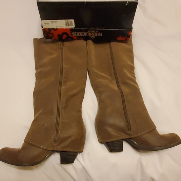 Fergalicious Boots by Fergie - Picture 2 of 2